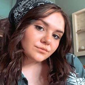 Meet your Posher, Lanie